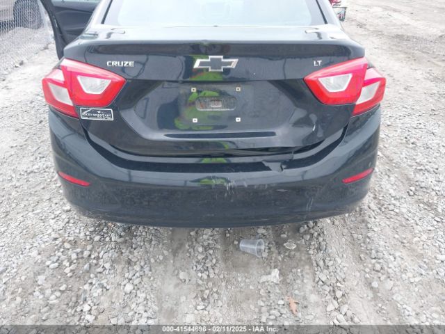 1G1BE5SM1H7160018 Chevrolet Cruze Lt Auto