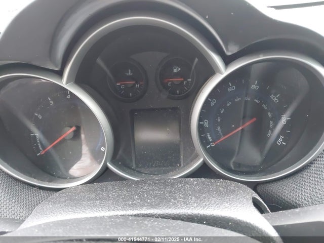 1G1PC5SBXE7267607 Chevrolet Cruze 1lt Auto
