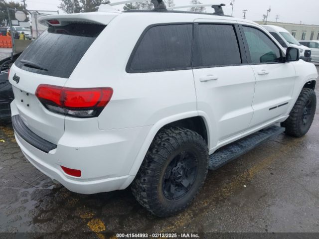 1C4RJFAG9HC701889 Jeep Grand Cherokee Altitude 4x4