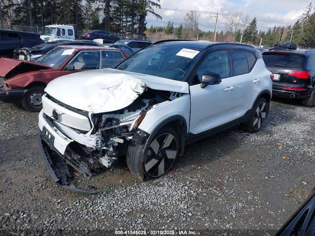 Volvo e400v6 2023 YV4ED3UM2P2047809 Image 2