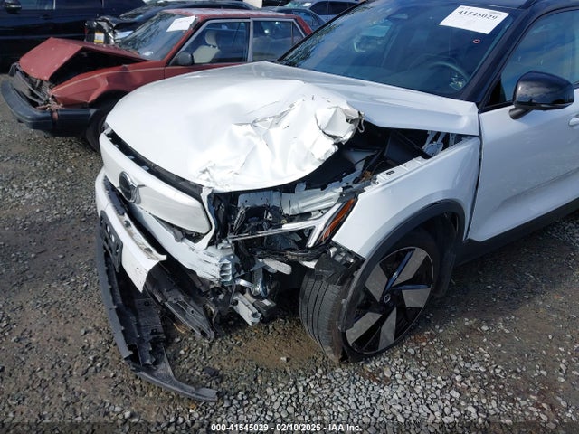 Volvo e400v6 2023 YV4ED3UM2P2047809 Image 6