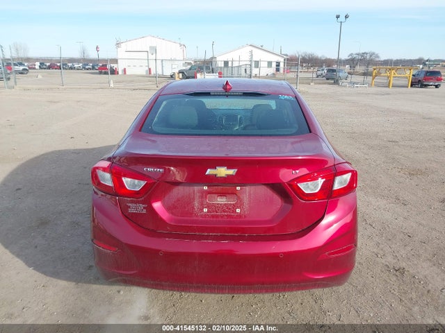 1G1BE5SM9J7117861 Chevrolet Cruze Lt Auto