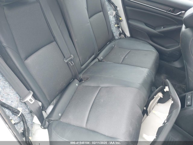 1HGCV1F33NA106502 Honda Accord Sport