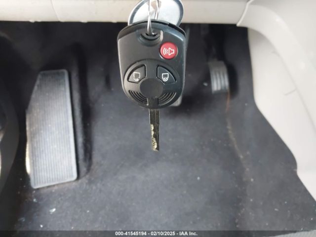 1FMCU0GD8HUB64784 Ford ESCAPE SE