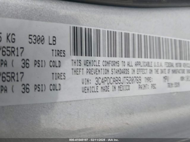 3C4PDCAB9JT520769 Dodge JOURNEY SE