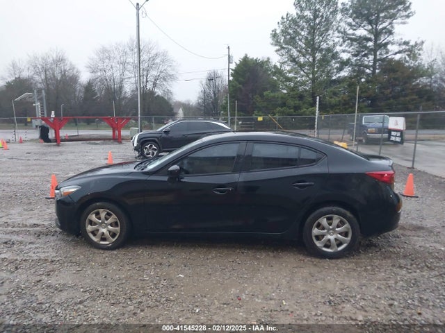 JM1BN1U75H1100060 Mazda pe