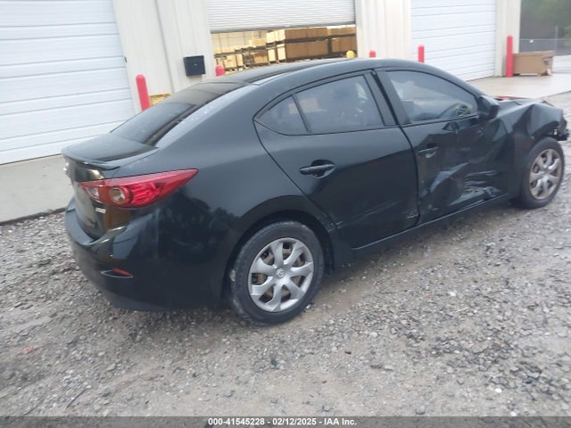 JM1BN1U75H1100060 Mazda pe