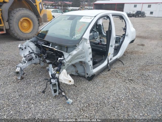3GNCJNSB2GL226230 Chevrolet Trax 1ls