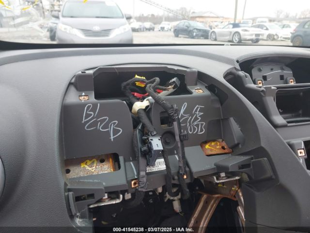 3GNCJNSB2GL226230 Chevrolet Trax 1ls