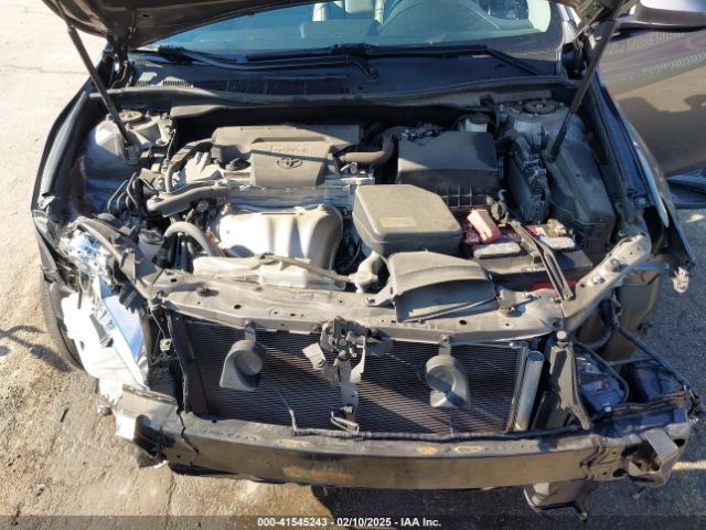4T1BF1FK1HU425412 Toyota CAMRY SE