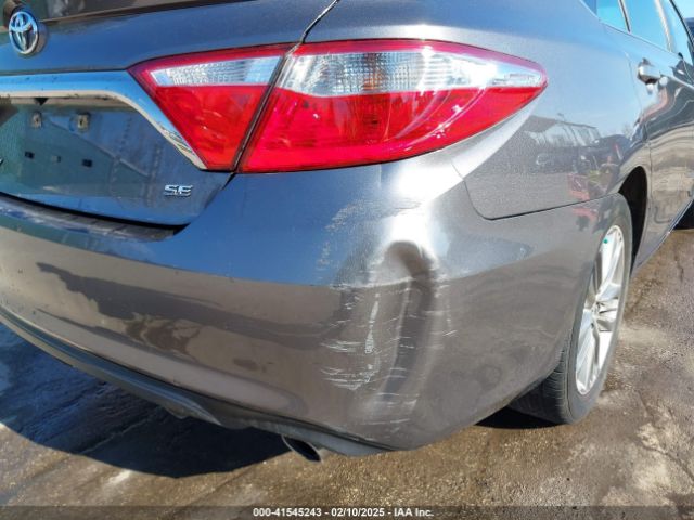 4T1BF1FK1HU425412 Toyota CAMRY SE