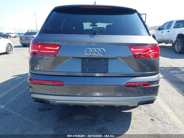 Audi 2019 2019 WA1AHAF71KD016656 Image 16