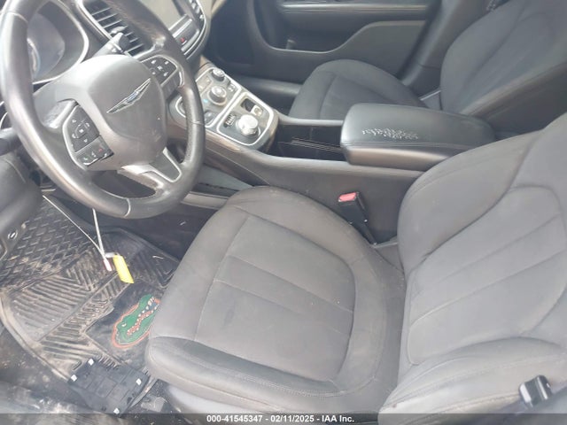 Chrysler 200 Limited 2016 1C3CCCAB2GN108286 Image 17
