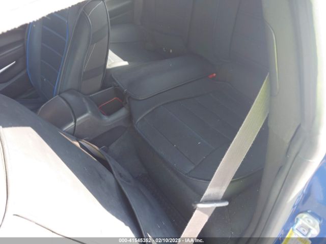 1G1FB1RS8H0156452 Chevrolet Camaro 1lt