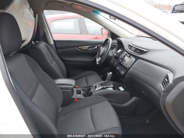 JN8AT2MV3JW353770 Nissan ROGUE SV