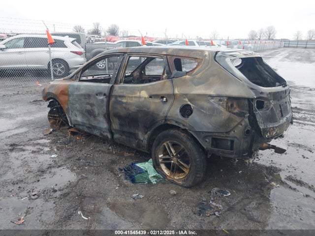 5XYZTDLB5JG555864 Hyundai Santa Fe Sport 2.4l
