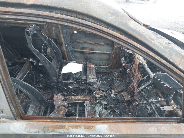 5XYZTDLB5JG555864 Hyundai Santa Fe Sport 2.4l