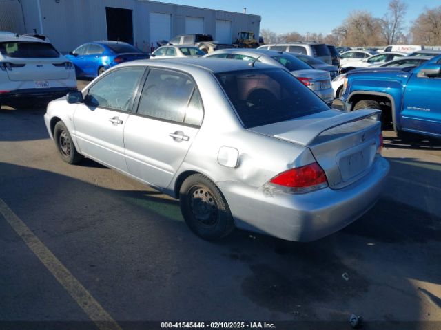 2004 MITSUBISHI LANCER JA3AJ26E44U037047 Photo 2