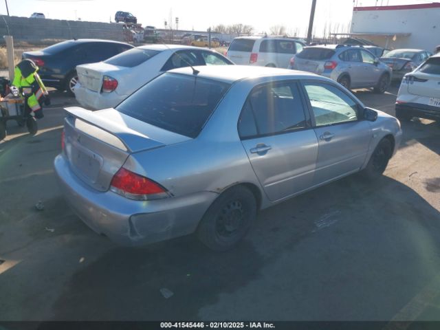 2004 MITSUBISHI LANCER JA3AJ26E44U037047 Photo 3
