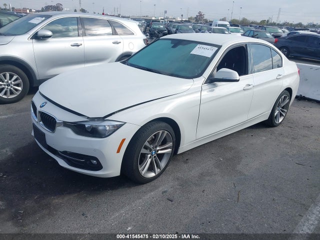 WBA8B9C3XHK886316 BMW 330I