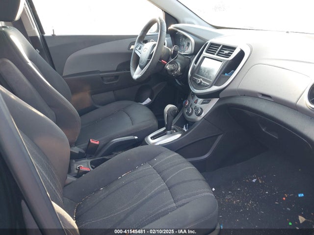 1G1JD5SH0H4114957 Chevrolet Sonic Lt Auto