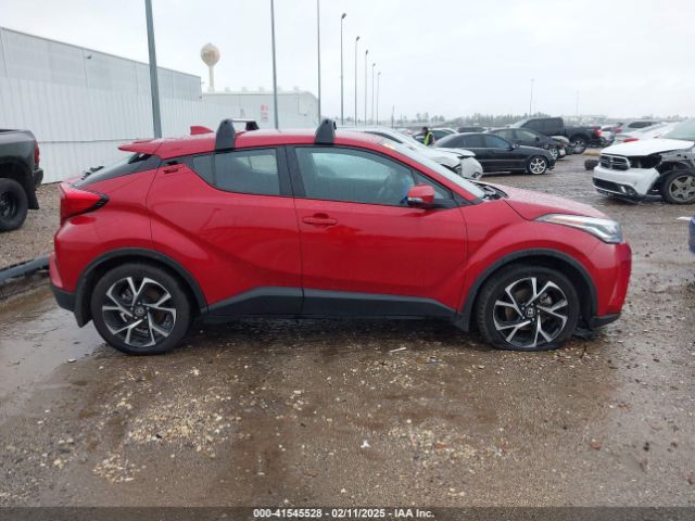 NMTKHMBX5NR147047 Toyota C-HR XLE