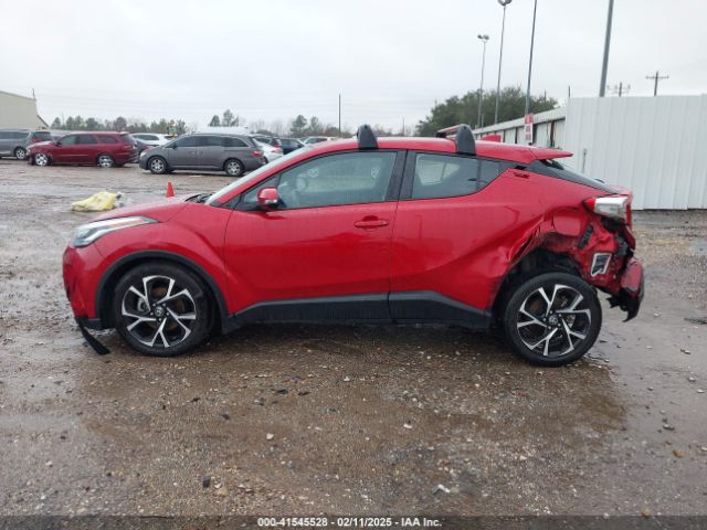 NMTKHMBX5NR147047 Toyota C-HR XLE