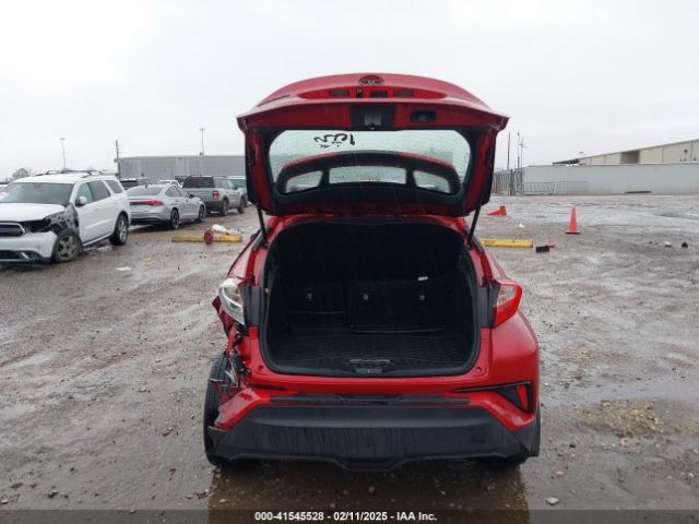 NMTKHMBX5NR147047 Toyota C-HR XLE