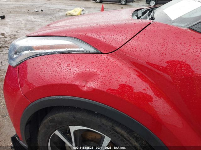 NMTKHMBX5NR147047 Toyota C-HR XLE