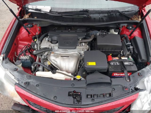 4T1BF1FK0EU734672 Toyota CAMRY SE