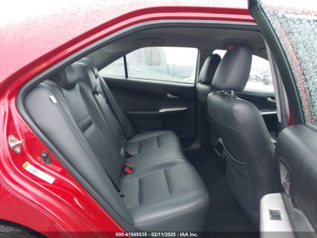 4T1BF1FK0EU734672 Toyota CAMRY SE