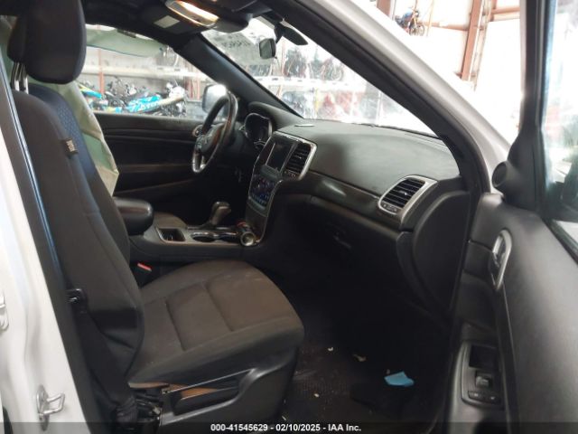 2018 JEEP GRAND CHEROKEE 1C4RJFAG8JC120423 Photo 4