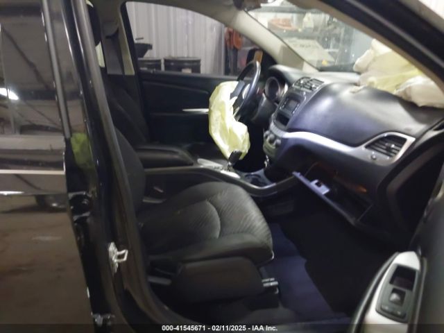 3C4PDCGB6GT225936 Dodge Journey Crossroad