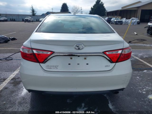 4T1BF1FK0GU123625 Toyota CAMRY SE