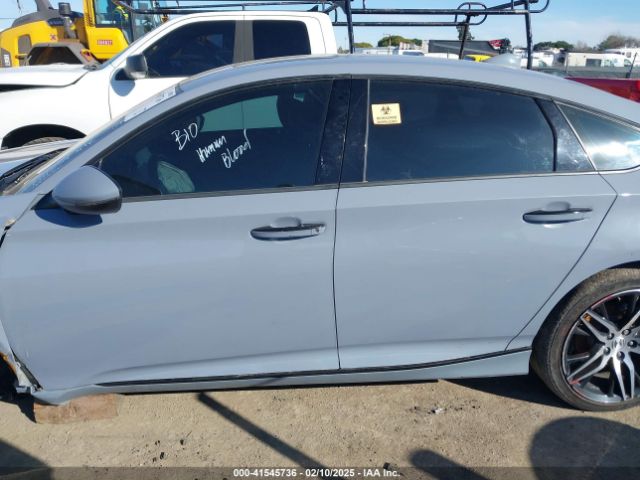 1HGCV3F94MA014054 Honda Accord Hybrid Touring