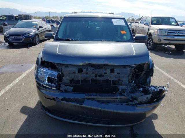 2FMGK5B88FBA04437 Ford FLEX SE