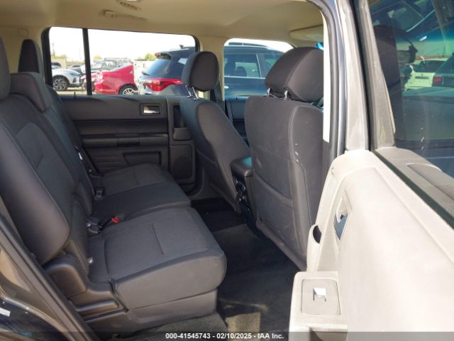 2FMGK5B88FBA04437 Ford FLEX SE