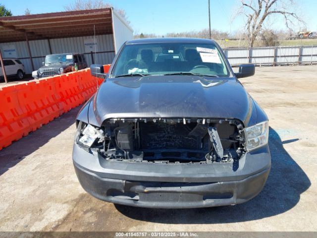 1C6RR6KG4JS293862 RAM 1500 Tradesman  4x2 5'7 Box