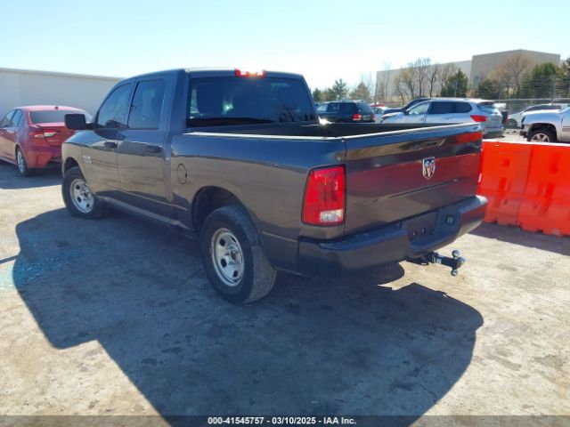 1C6RR6KG4JS293862 RAM 1500 Tradesman  4x2 5'7 Box