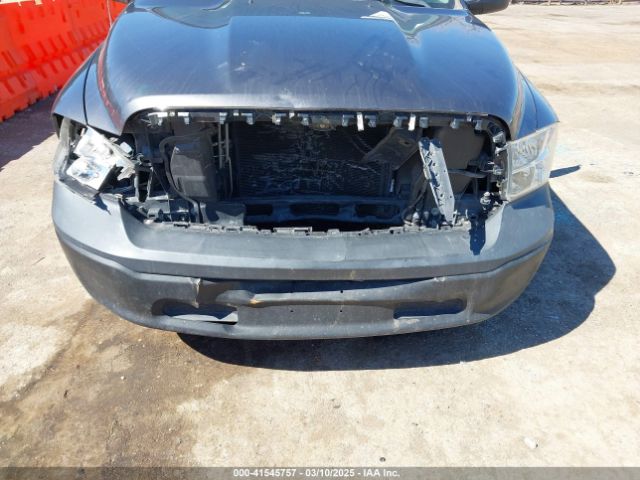 1C6RR6KG4JS293862 RAM 1500 Tradesman  4x2 5'7 Box