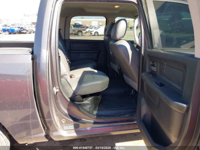 1C6RR6KG4JS293862 RAM 1500 Tradesman  4x2 5'7 Box