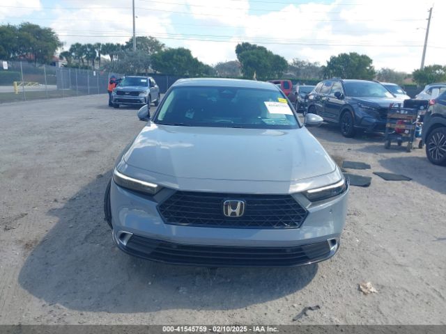 1HGCY2F82SA021235 Honda Accord Hybrid Touring