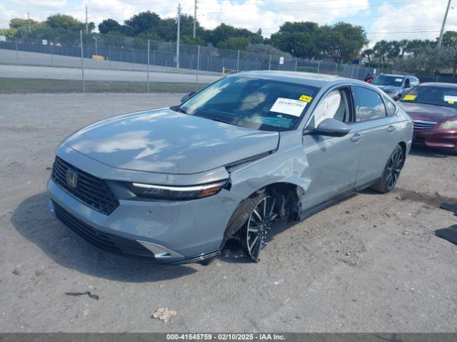 1HGCY2F82SA021235 Honda Accord Hybrid Touring