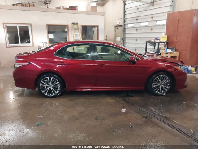 4T1B11HK5JU533730 Toyota CAMRY SE