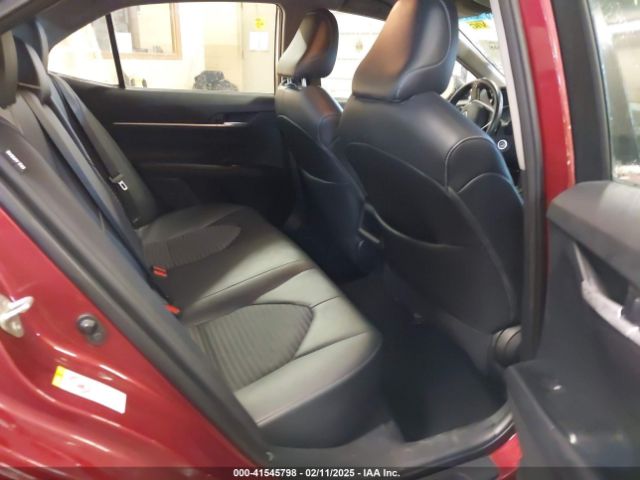 4T1B11HK5JU533730 Toyota CAMRY SE