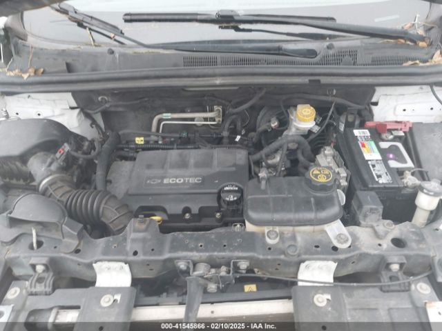3GNCJLSB8GL256708 Chevrolet Trax Lt