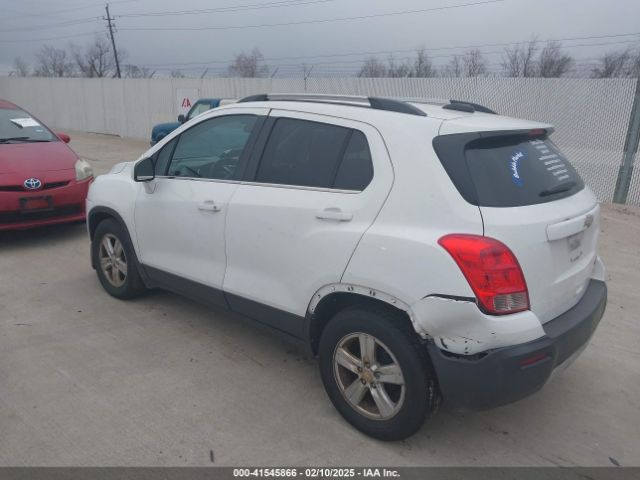 3GNCJLSB8GL256708 Chevrolet Trax Lt