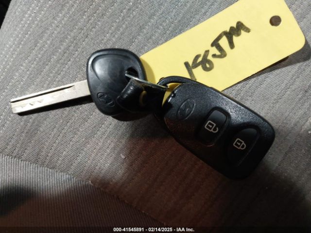 KMHCT4AE2GU139826 Hyundai ACCENT SE