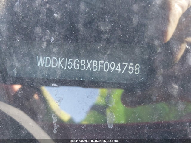 41545893 :رقم المزاد ، WDDKJ5GBXBF094758 vin ، 2011 Mercedes-benz E 350 مزاد بيع