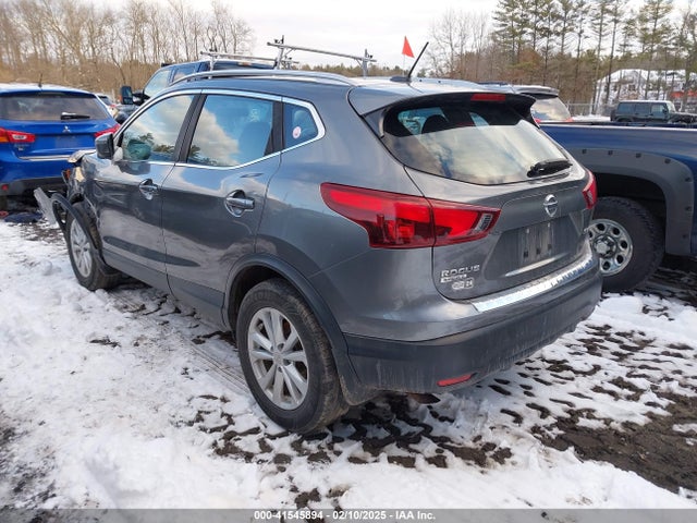 JN1BJ1CR9HW131896 Nissan Rogue Sport Sv